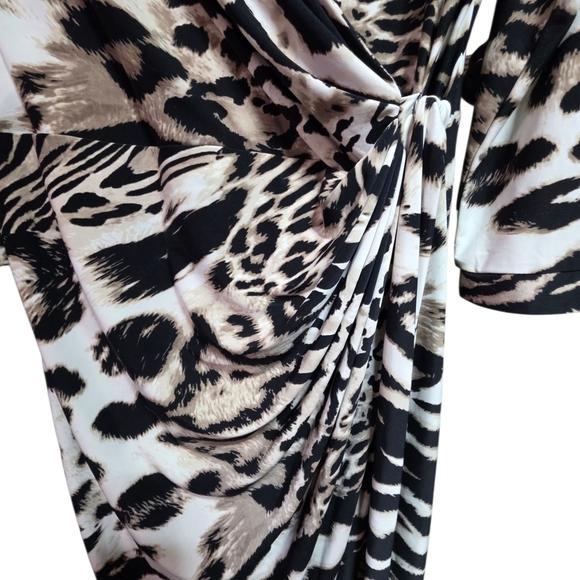 INC International Concepts Black and Cream Animal Print Dress Size Large - Picture 2 of 5